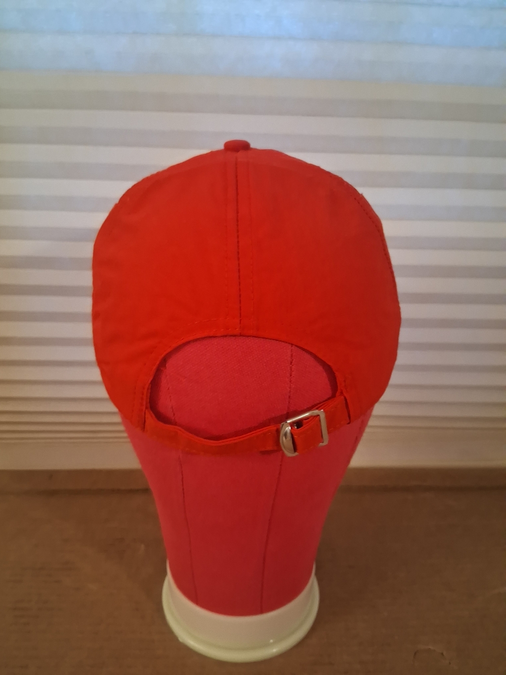 Lexus Red Performance Mesh Baseball Cap - Picture 3 of 5